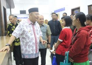 Hari Pertama Kerja Usai Libur Lebaran, Wali Kota Sidak Disdukcapil & RSUD Dr Pirngadi