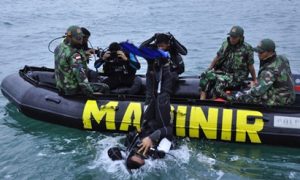 Bantu Evakuasi Korban Kapal Tenggelam, Lantamal I Belawan Kirim Marinirnya