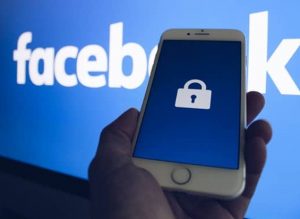 Kominfo : Akun FB Indonesia Aman dari Kebocoran Data
