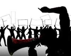 Desak Proses PAW Amiruddin, Mahasiswa Alwashliyah Gelar Unjuk Rasa Di DPRD Medan