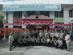 Polsek Medan Area Gelar Upacara Peringatan HUT Bhayangkara ke 72 di Mapolsek Medan Area