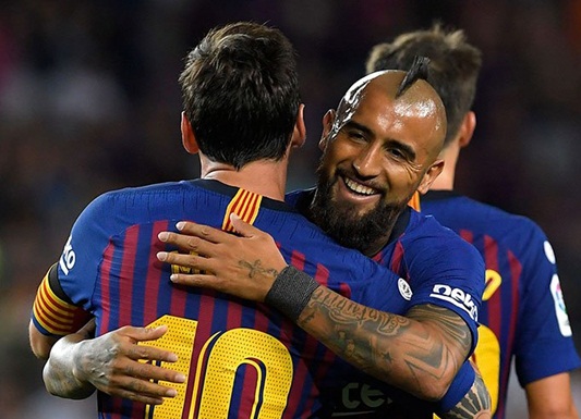 2 Gol Messi Bawa Barcelona Bantai Alaves 3-0