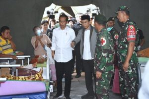 Kunjungi Korban Gempa Lombok, Presiden Janjikan Bantuan Perbaikan Rumah