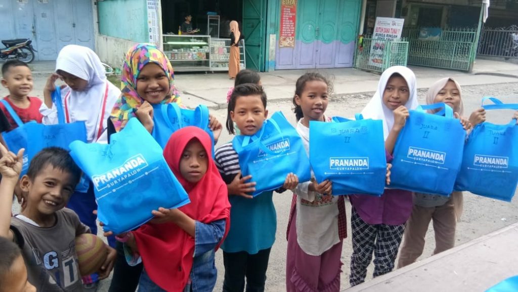 Meriahkan Peringatan Kemerdekaan, Prananda Sebar Ribuan Paket 17-an di 4 Daerah