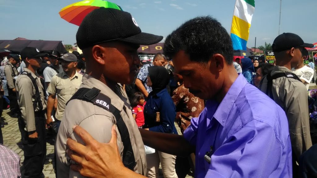 Petani Ini Bangga, Anaknya Lulus di Antara 294 Siswa Yang Ikuti Pendidikan Bintara Polda Sumut