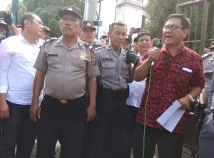 Meski Diprotes Warga, Ketua Timsel 5 Tolak Akomodir Tuntutan Pendemo