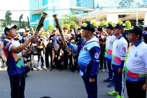 Wali kota Lepas Kirab Api Obor Asian Para Games