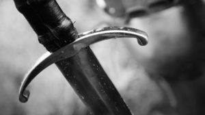 Pedang Berusia 1.500 Tahun Ditemukan Bocah Wanita di Danau Swedia