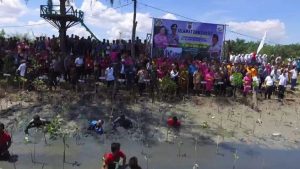 Tanam 280 Ribu Bibit Bakau, Polda Sumut dan ANSU Pecahkan Rekor Muri