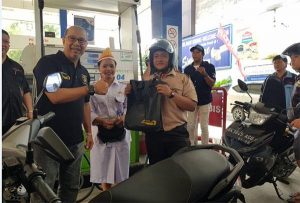 Peringatan Hari Pahlawan, Pertamina Bagi-Bagi Merchandise Ke Konsumen