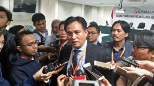 Yusril Mau Jadi Pengacara Jokowi – Ma’ruf Karena Erick Thohir