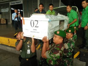 Jenazah Jefri Simare-mare, Korban Penembakan di Papua Tiba di Bandara Kualanamu