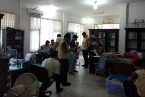 Kantor DPRD Tapteng Digeledah, Beberapa Dokumen Disita Polisi