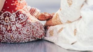 Nikahi Pemuda 17 Tahun, Perempuan Ini Ditahan Polisi