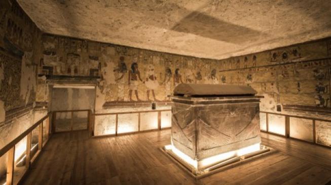 Arkeolog Temukan Makam Purba di Selatan Kairo Mesir