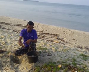 Kelompok Konservasi Selamatkan 109 Telur Penyu di Pantai Binasi Sorkam