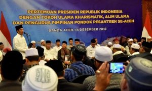 Kunjungi Aceh, Jokowi Bahas RUU Pesantren