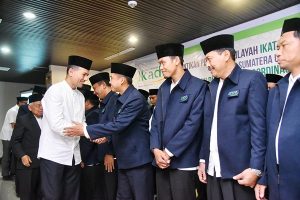 Pelantikan IKADI Sumut, Wagubsu: Dai Sumut Harus Selalu Tegak Lurus
