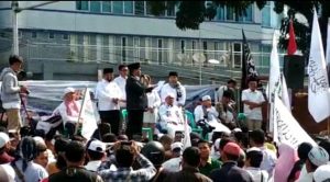 Minta Pemko Medan Netral Di Pemilu, Aliansi Umat Islam Unjuk Rasa di Kantor Wali Kota