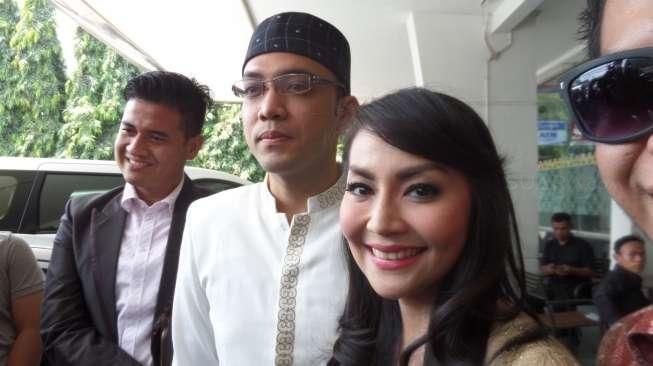 Miliki Narkoba, Polisi Ringkus Artis Sandi Tumiwa