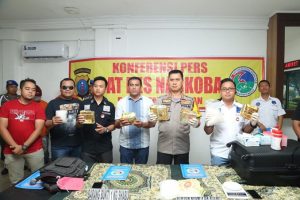 Sat Narkoba Polrestabes Medan Ringkus Dua Pelaku Narkoba dan Sita 9 Kg Sabu