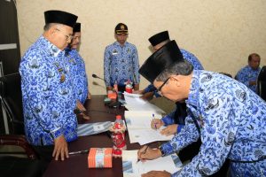 Bupati Dan SKPD Sergai Tandatangani Dokumen Perjanjian Kinerja