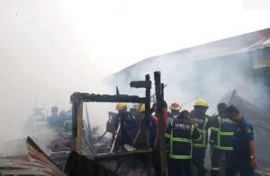 Kebakaran di Jalan Menteng, 2 Rumah Ludes Dilalap Api