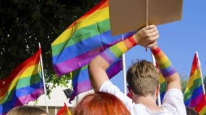 Brunei Darussalam Akan Terbitkan Hukuman Lempari Batu Sampai Mati Bagi LGBT