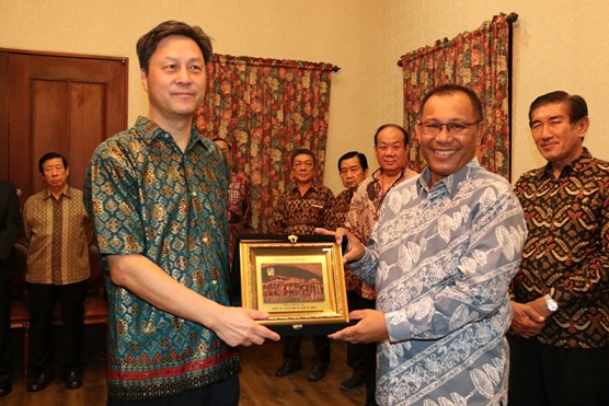 Hadiri Perpisahan Konjen RRT Untuk Medan, Akhyar : Terima Kasih Bapak Sun Ang