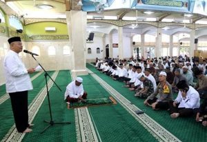 Wali Kota Ajak Warga Tingkatkan Kesalehan Individu & Sosial