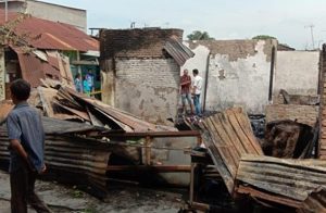 Kebakaran di Jalan Alumunium, 8 Rumah Ludes Dilalap Api