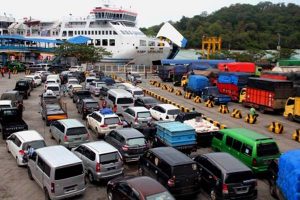 Antisipasi Lonjakan Penumpang, Penyeberangan Merak – Bakauheni Gunakan Sistem Ganjil Genap