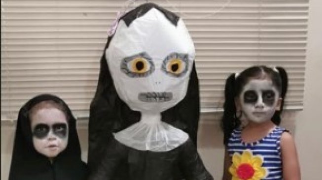 Rayakan Ulang Tahun, Gadis Kecil Ini Malah Memilih Tema Pilih Film Horor