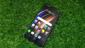 Alamak! Adu Spesifikasi Kamera Realme X vs Vivo V15