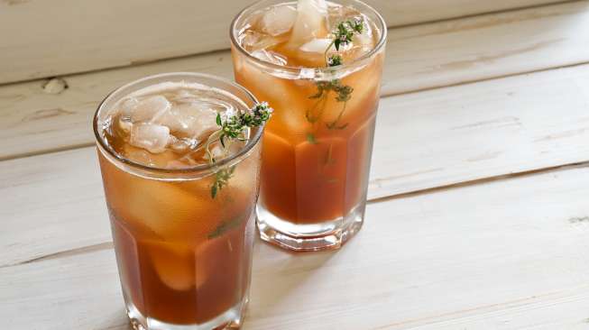 Minum Es Teh Berlebihan, Ini Dampaknya Bagi Kesehatan