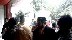 Merokok di Gedung Dewan, Anak Wali Kota Medan Diprotes