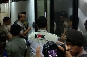 Tim Penyidik KPK Geledah Sejumlah Ruangan Di Kantor Wali Kota Medan