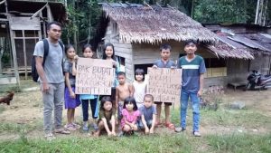 Dalam 20 Tahun Terakhir, 44 KK Di Hutananbolon Tak Kunjung Nikmati Listrik