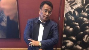 Meski Tajir Melintir, Hotman Paris Ngaku Dompetnya Hanya Seharga Rp 50 Ribu