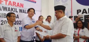 Pilwalkot Sibolga, Darwin Pohan Serahkan Berkas Pendaftaran Ke Partai Perindo