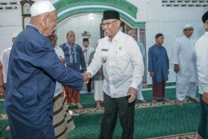 Safari Jumat Di Masjid Al Muhajirin Kelurahan Sei Mati, Akyar Pesan Jaga Keluarga Dari Narkoba