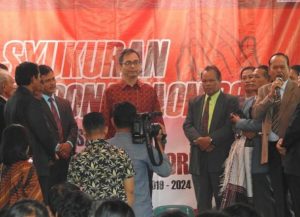 Sihar Sitorus Diulosi Masyarakat Parsambilan Tobasa