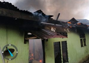 Kebakaran di Jalan Pelajar, 2 Rumah Semi Permanen Ludes Terbakar
