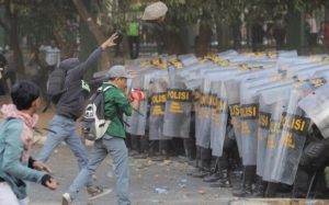 Jadi Anak STM, Lucinta Luna Pernah Ketahuan Bawa Lipstik dan Bedak