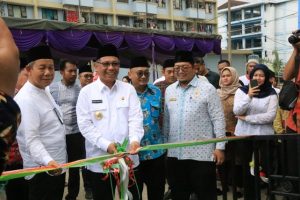 Resmikan Masjid Mardhotillah Di Kayu Putih, Ini Janji Akhyar Kepada Warga