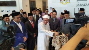 Waspada Virus Corona, Menteri Agama Malaysia Sarankan Khutbah Salat Jumat Diperpendek