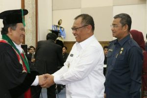 Hadiri Pengukuhan Guru Besar USU, Ini Harapan Akhyar