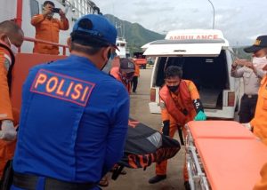 Hilang Sejak Hari Minggu, Satu Nelayan Ditemukan Selamat Satu Orang Lainnya Meninggal