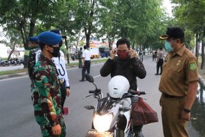 Razia Terus Digalakan, Warga Kota Medan Mulai Sadar Kenakan Masker