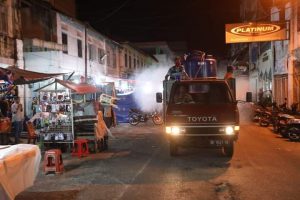 GTTP Covid-19 dan Forum Masyarakat Tionghoa Kab. Asahan Semprotkan Disinfektan